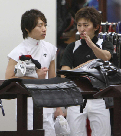 エイジアンウインズ