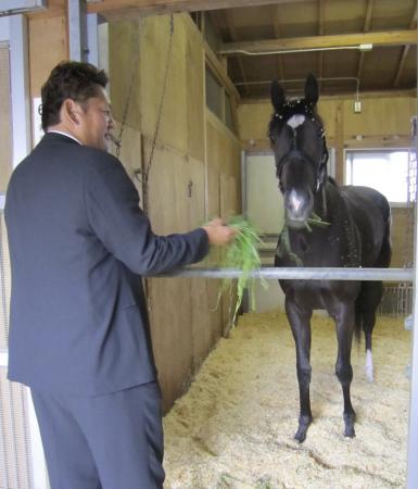 �@�������A���œ������n����肵�����n���B���V�[�i�ɐ���^���鍲�X�؎�_��