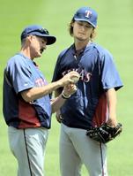 �@�G���[���X��Ɍ����A�}�_�b�N�X����R�[�`�i���j�Ƙb�������W���[�Y�̃_���r�b�V�����I���I�[���p�[�N�i�����j