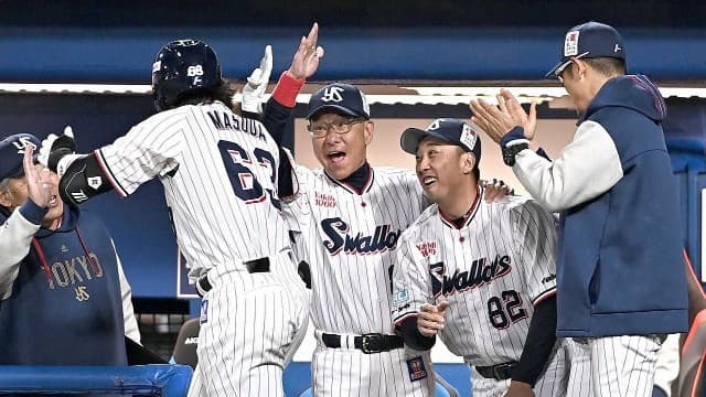 池山ヤクルト「9番・野手」の思いとは 「8番・投手」には賛否両論も 就任1年目采配の成功例