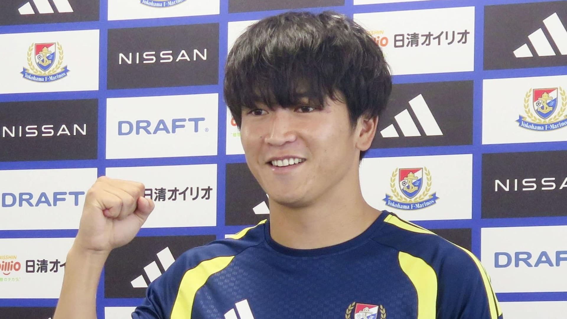 28歳でサッカー日本代表初選出 JFLでプレーした苦労人