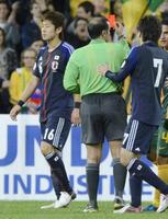 �@�㔼�A�Q���ڂ̃C�G���[�J�[�h�őޏꂷ��I���i���j������