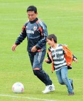 �@���n�̎q���ƋY��鍲�X�؊ē��X�E�F�[�f���A�n�����X�^�[�h�i�B�e�E��������j