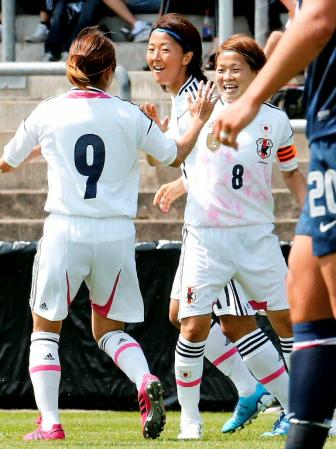 �@���{�]�č��@�O���A�i���i�����j�̃S�[������ԁA�A�V�X�g�����{�ԁi�E�j�灁�n�����X�^�[�h�i�����j